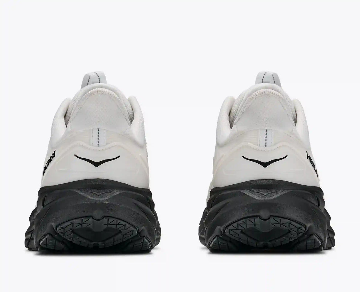 Clifton UTL:Frost / Black:7