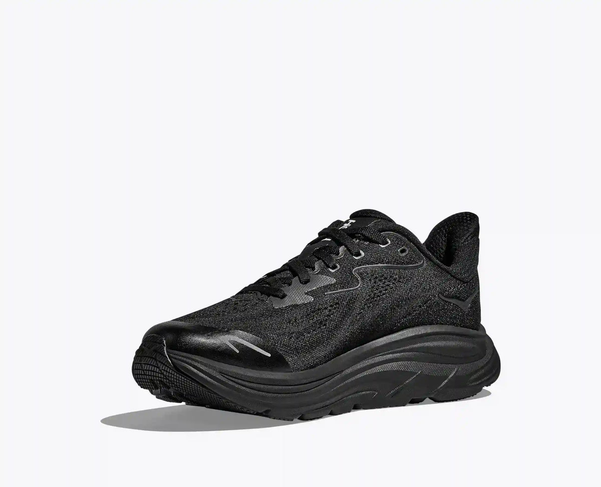 Clifton 10:Black / Carbon Black:3.5Y