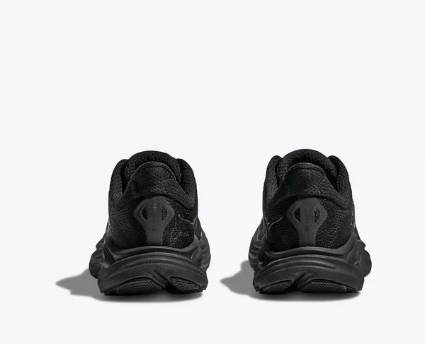 Clifton 10:Black / Carbon Black:3.5Y