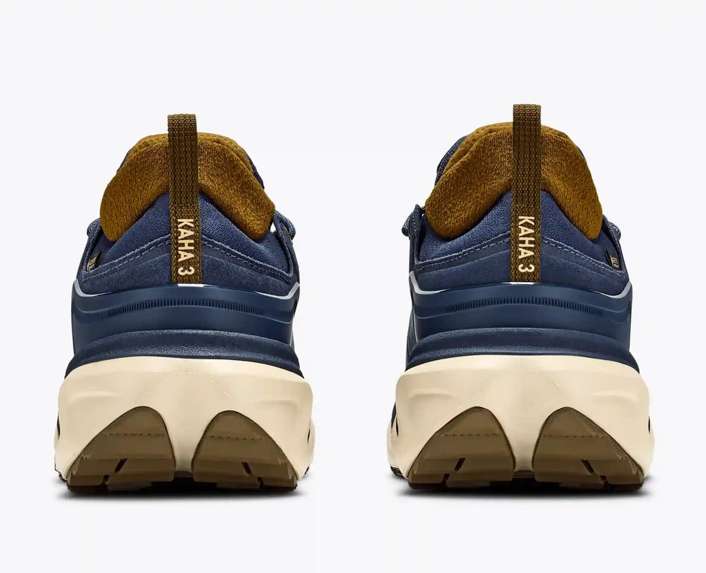 Kaha 3 Low GTX:Varsity Navy / Barley Flour:7