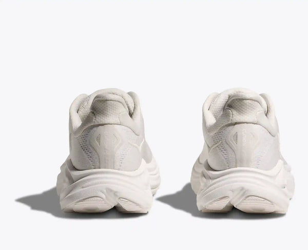 Clifton 10:White / White:4:Regular