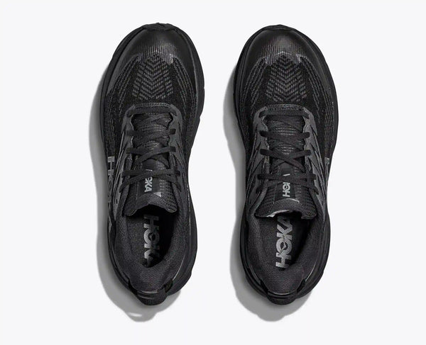Challenger 8 GTX:Black / Carbon Black:7:Regular