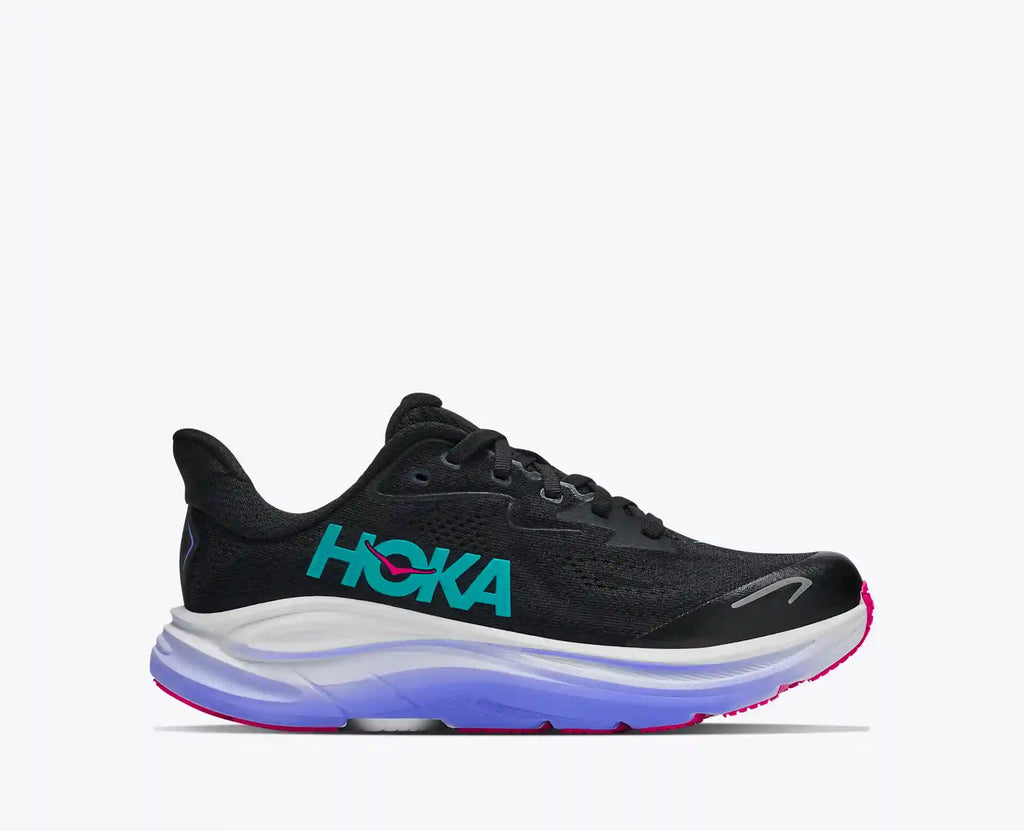 Clifton 10:Black / Carbon Black:3.5Y
