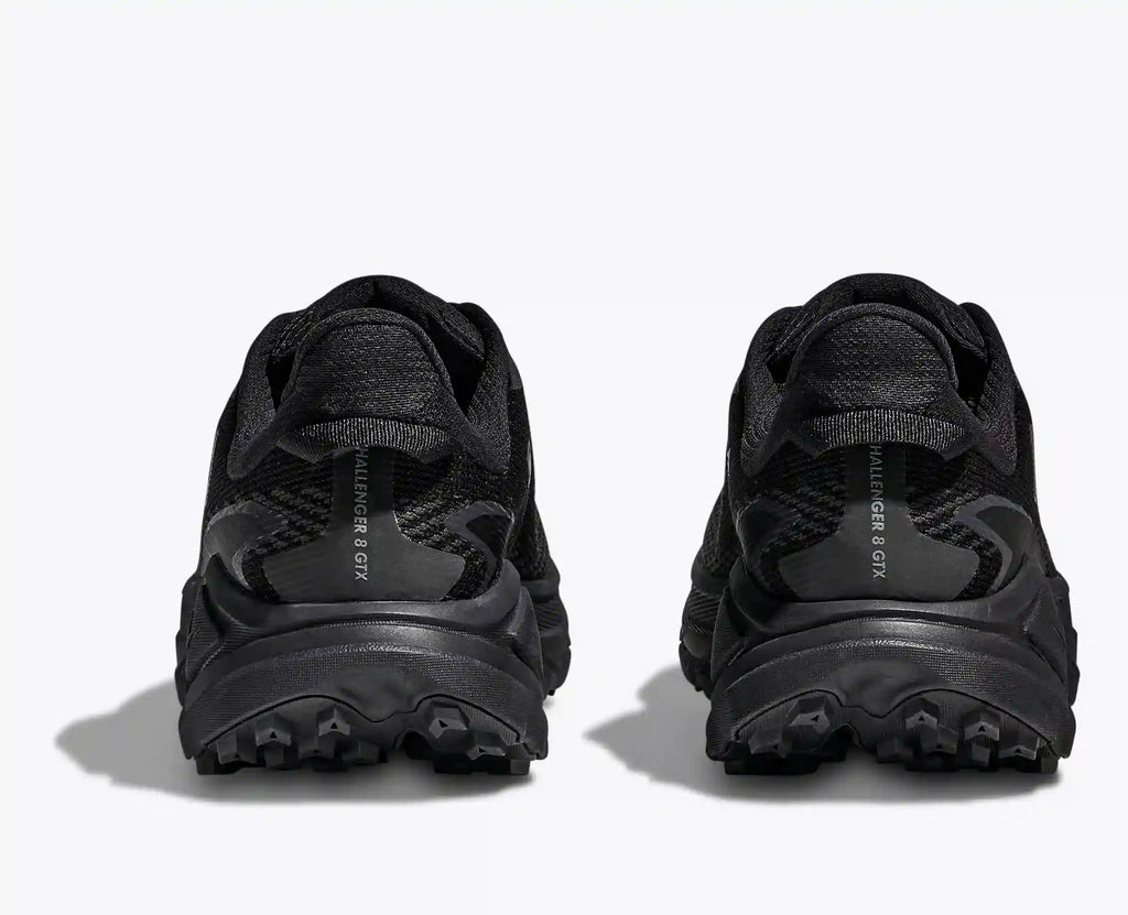 Challenger 8 GTX:Black / Carbon Black:7:Regular